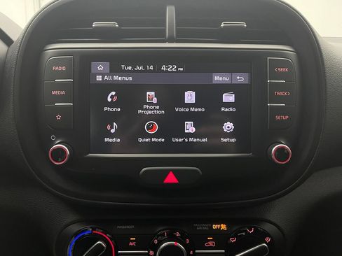 Used 2022 Kia Soul LX FWD image 21