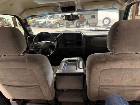 Used 2007 Chevrolet Silverado 3500 LT w/ Heavy-Duty Power Package image 17