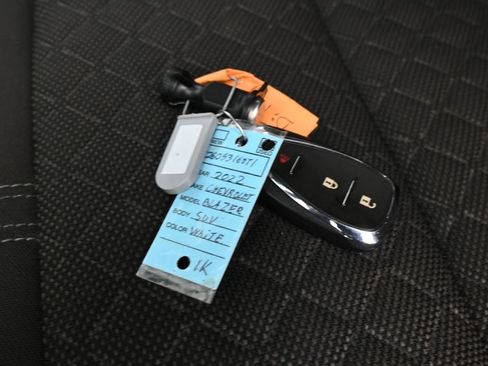 Used 2022 Chevrolet Blazer LT FWD image 29