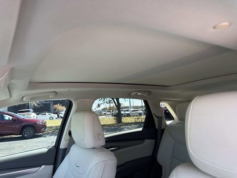 Certified 2023 Cadillac XT5 Premium Luxury w/ Technology Package image 32