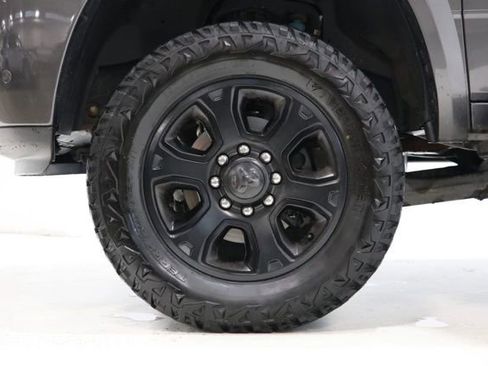 Used 2018 RAM 2500 Laramie w/ Sport Appearance Group AWD/4WD image 9