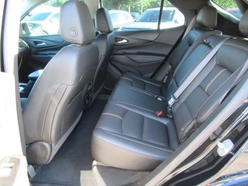 Used 2022 Chevrolet Equinox Premier AWD/4WD image 33