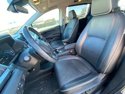 Used 2023 Honda Odyssey Elite image 17