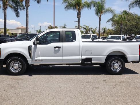 Used 2024 Ford F350 XL RWD image 5