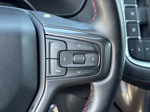 Used 2024 Chevrolet Suburban RST RWD image 12