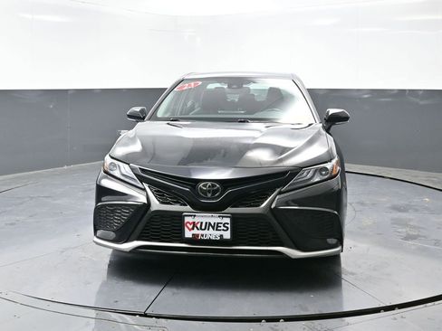 Used 2023 Toyota Camry XSE image 7