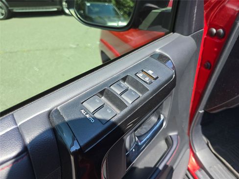 Used 2024 Toyota 4Runner TRD Off-Road Premium w/ Moonroof Package AWD/4WD image 19