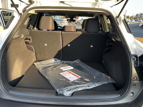 New 2026 Nissan Kicks SV w/ SV Premium Package image 29