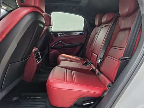 Certified 2021 Porsche Cayenne GTS AWD/4WD image 17