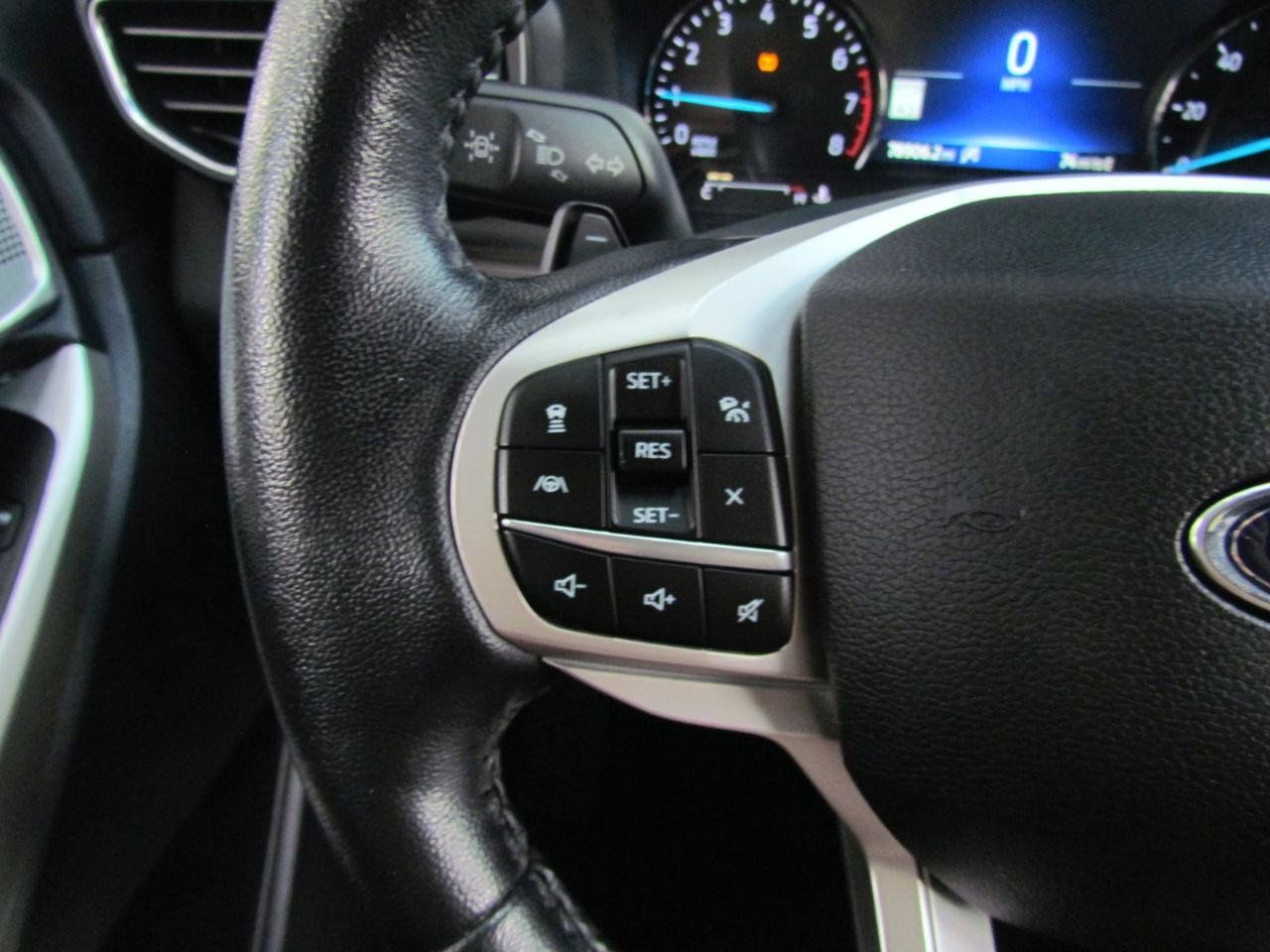 Used 2020 Ford Explorer Limited RWD image 36