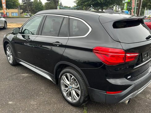 Used 2017 BMW X1 xDrive28i image 6
