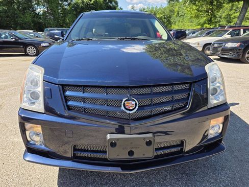 Used 2007 Cadillac SRX w/ Utility Package RWD image 5