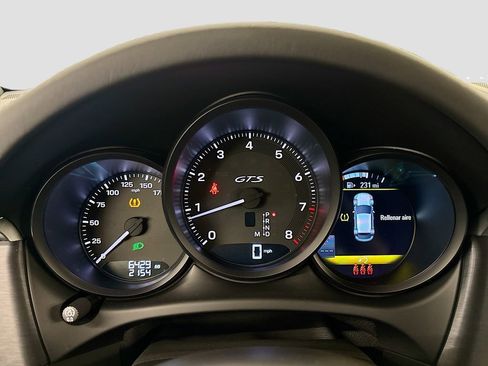 Used 2023 Porsche Macan GTS image 10