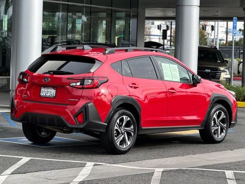 Certified 2025 Subaru Crosstrek 2.0i Premium image 4