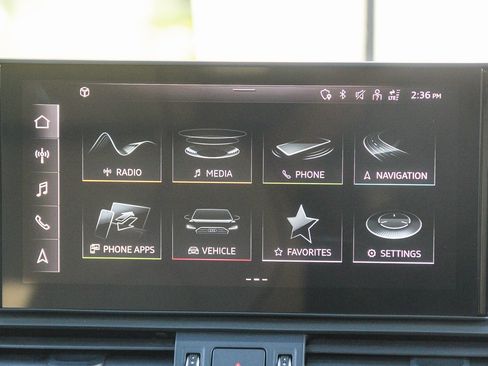 Certified 2023 Audi Q5 2.0T Premium Plus w/ Premium Plus Package image 16