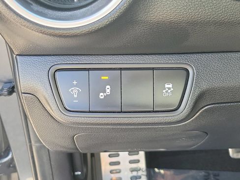 Used 2023 Kia Forte GT-Line w/ GT-Line Premium Package FWD image 30