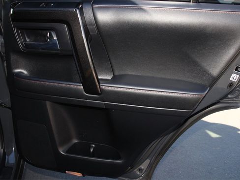 Used 2024 Toyota 4Runner TRD Off-Road Premium image 26