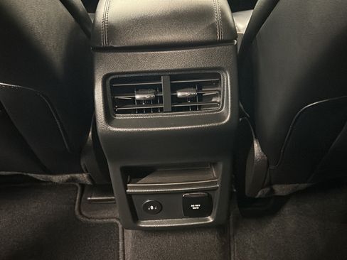 Certified 2024 Ford Edge SEL w/ Convenience Package AWD/4WD image 14