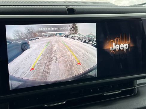 Used 2025 Jeep Wrangler Unlimited Sahara w/ Safety Group image 24