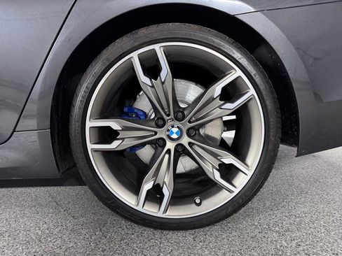 Used 2019 BMW M550i xDrive AWD/4WD image 17