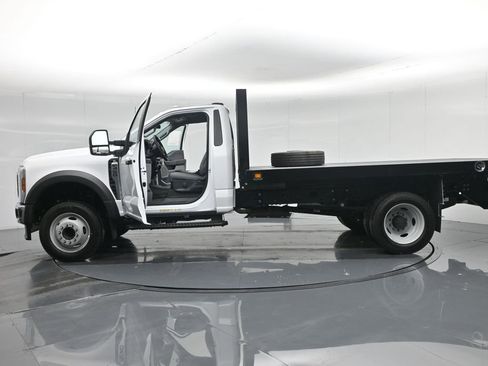 New 2025 Ford F450 XL w/ XL Chrome Package image 30