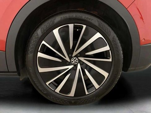 Used 2024 Volkswagen ID.4 S image 29