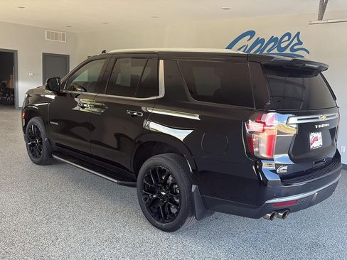 Used 2023 Chevrolet Tahoe High Country AWD/4WD image 2
