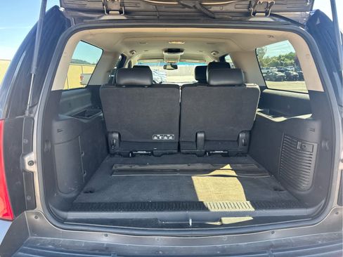 Used 2014 GMC Yukon XL SLT image 9