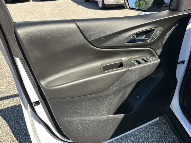 Certified 2024 Chevrolet Equinox LT AWD/4WD image 15