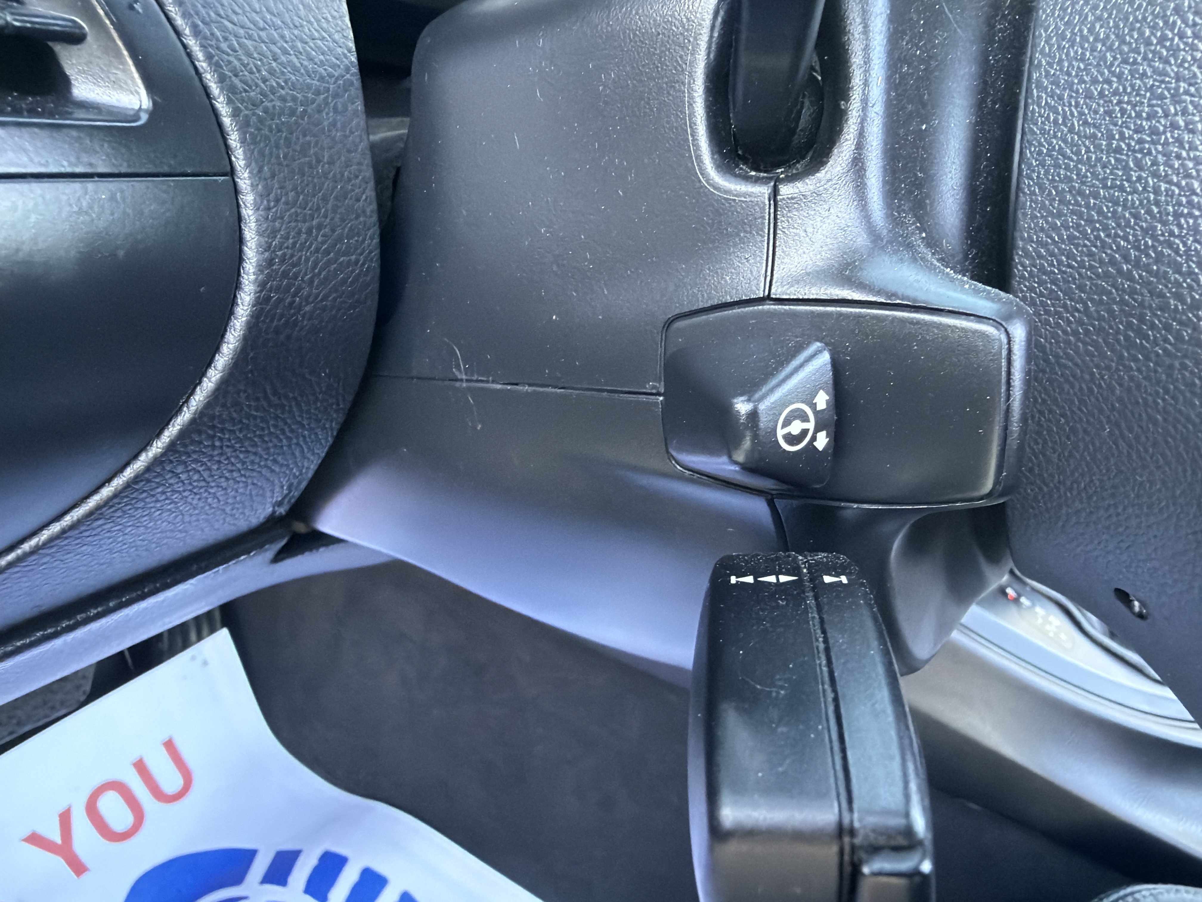 Used 2007 BMW 650i Convertible RWD image 31