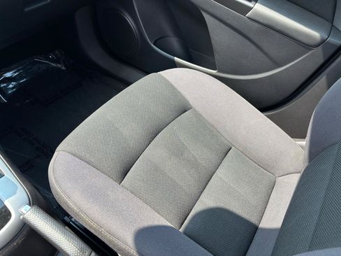 Used 2014 Chevrolet Cruze LT w/ RS Package FWD image 28