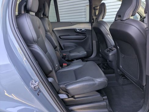 Used 2023 Volvo XC90 B6 Ultimate w/ Protection Package Premier AWD/4WD image 31