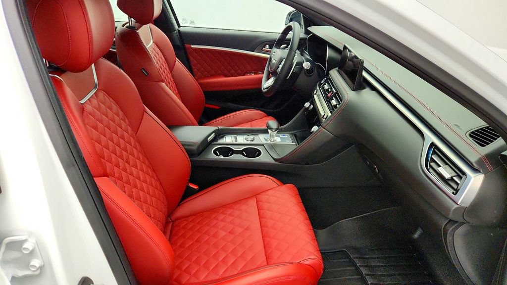 Used 2024 Genesis G70 3.3T Advanced w/ Sport Prestige Package AWD/4WD image 25
