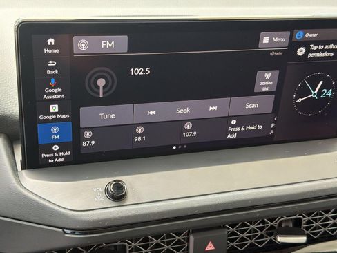 Used 2024 Honda Accord Touring image 19