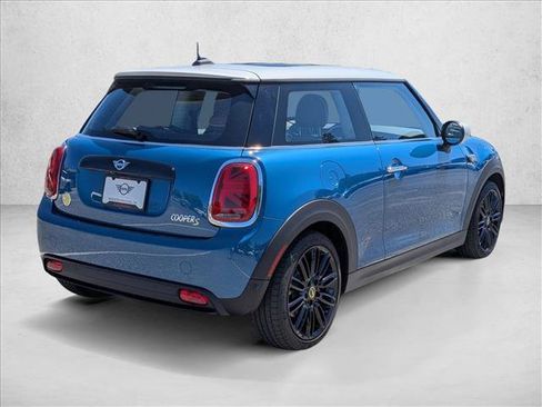 Used 2024 MINI Cooper SE w/ Signature Upholstery Package FWD image 5