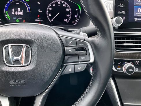 Used 2022 Honda Accord Touring image 25