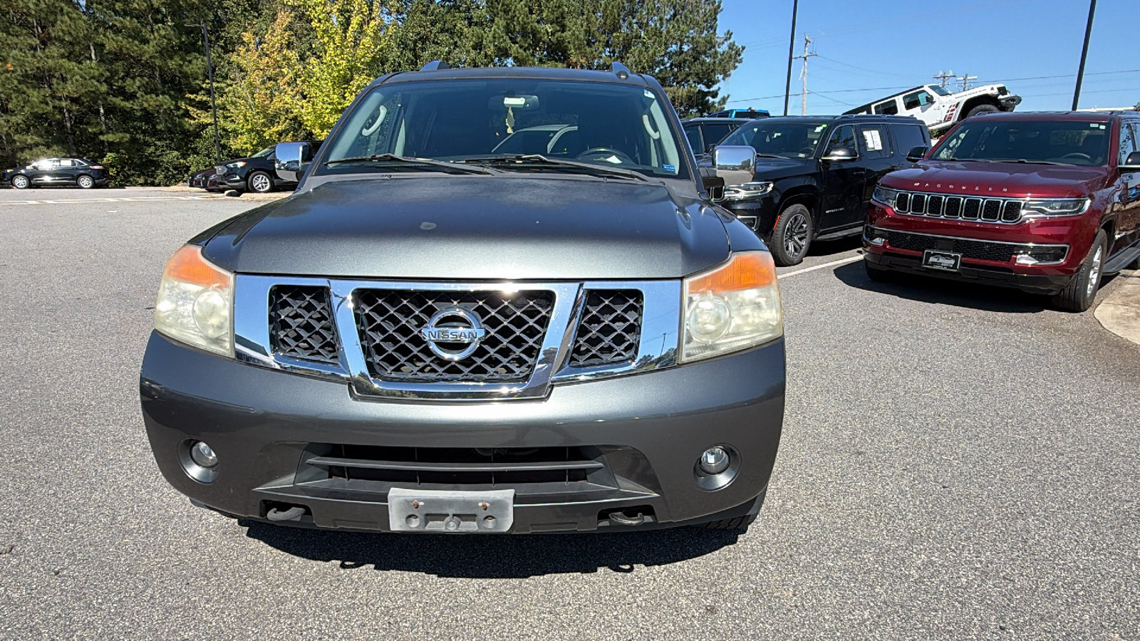 Used 2010 Nissan Armada Titanium AWD/4WD image 3