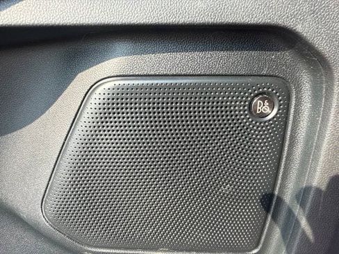 Used 2020 Ford Escape Titanium AWD/4WD image 23