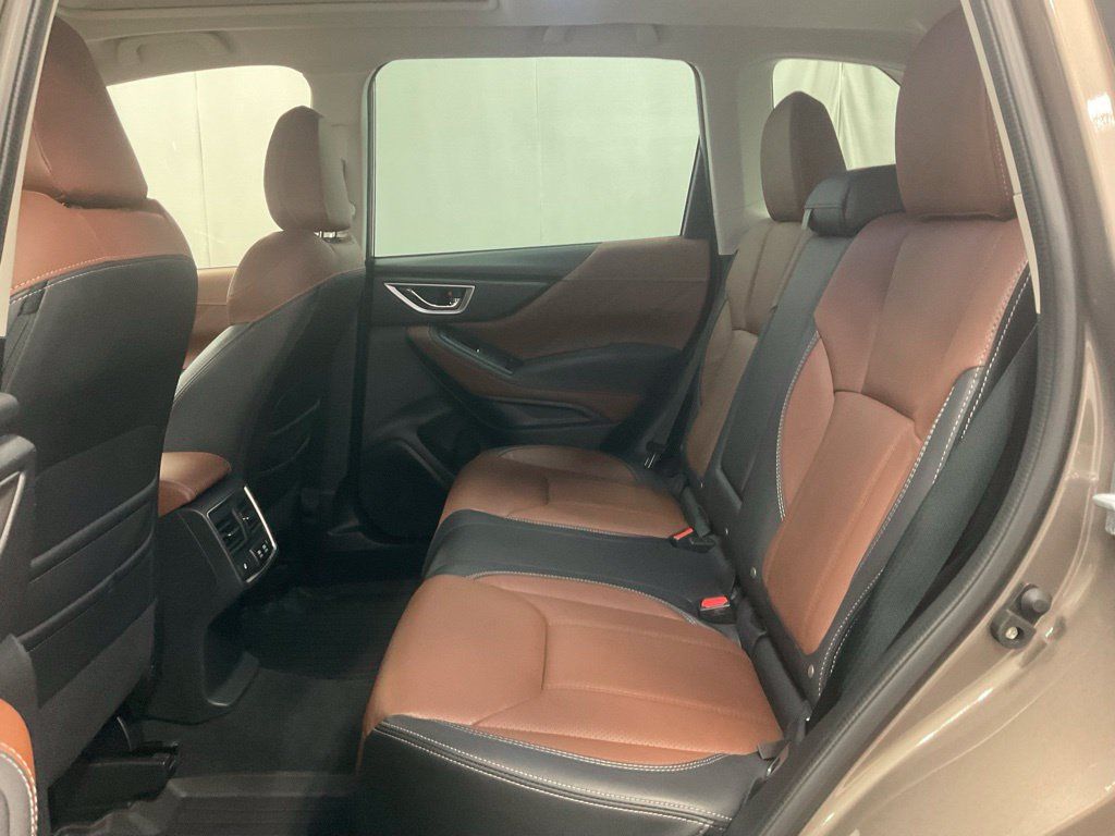 Used 2023 Subaru Forester Touring AWD/4WD image 35