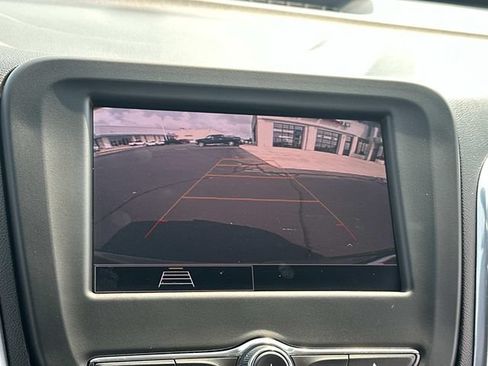 Certified 2023 Chevrolet Equinox LT AWD/4WD image 13