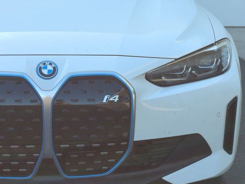 Certified 2023 BMW i4 eDrive35 RWD image 6