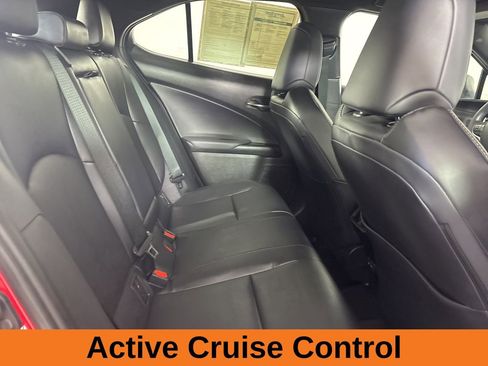 Used 2025 Lexus UX 300h FWD image 27