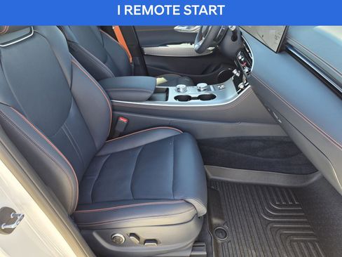 Used 2026 Genesis GV70 2.5T Sport Prestige AWD/4WD image 14