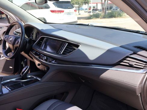 Used 2020 Buick Enclave Premium w/ Sun and Sites Package FWD image 23