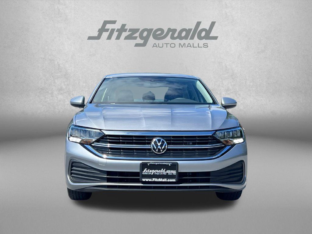 Used 2023 Volkswagen Jetta S FWD image 6