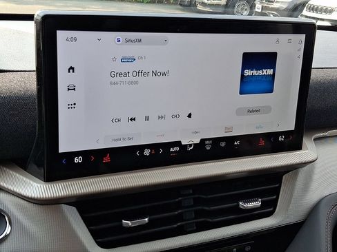 New 2026 Ford Explorer Active AWD/4WD image 18