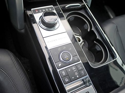 Used 2017 Land Rover Range Rover Supercharged image 27