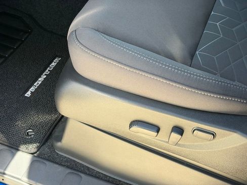 New 2026 Nissan Frontier SV image 11