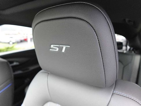 New 2026 Buick Envista Sport Touring w/ Convenience II Package FWD image 13