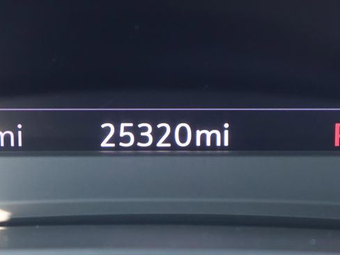 Certified 2024 Cadillac XT6 Sport w/ Technology Package image 36